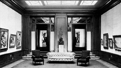 Paris gallery of Andre Jean Seligmann
